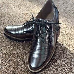 Metallic Silver Oxford Shoes